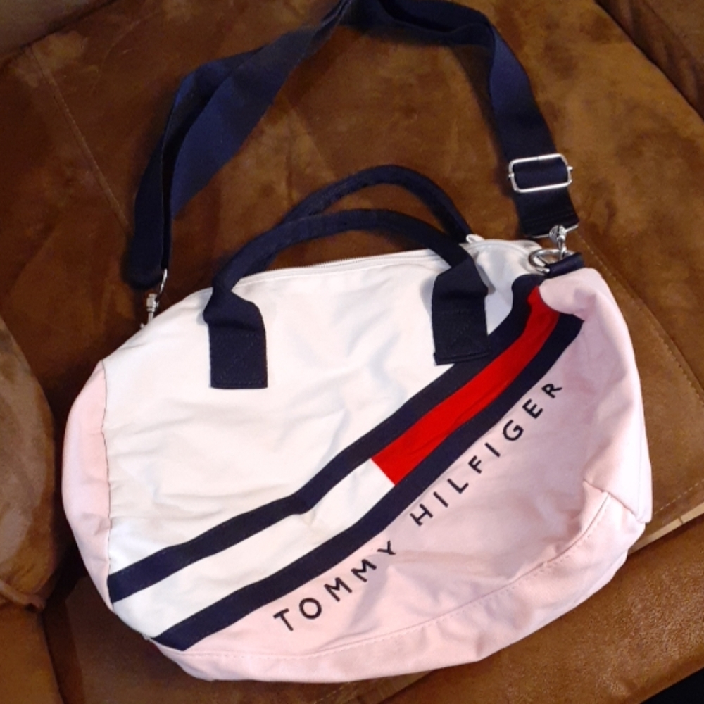 Tommy Hilfiger small duffle